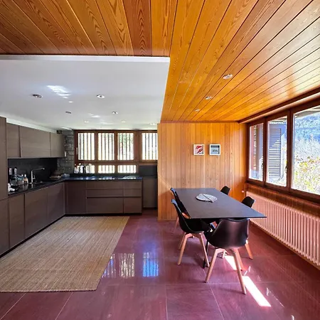 Private 3-story In Val Calanca, * Rossa