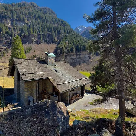 Ferienhaus Private 3-story In Val Calanca, *