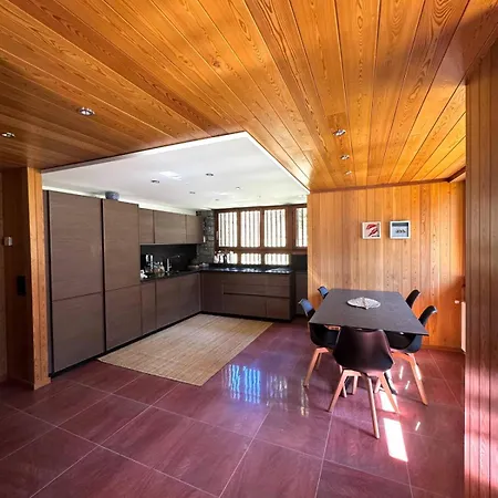 Private 3-story In Val Calanca, Rossa